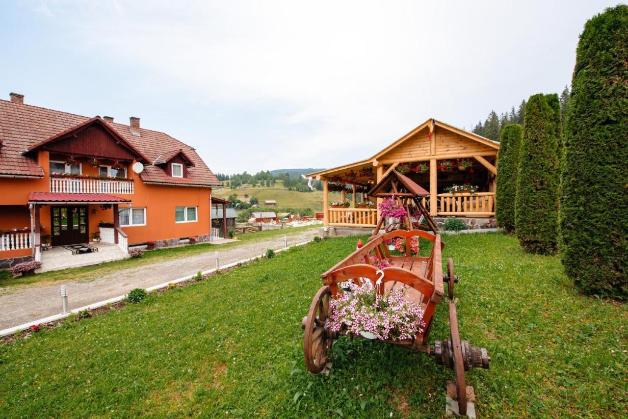 Rachitis Casa Vlc Punct Gastronomic Local Bilbor B&B 외부 사진